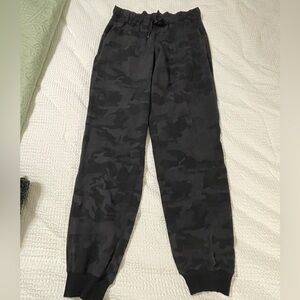 Lululemon  joggers